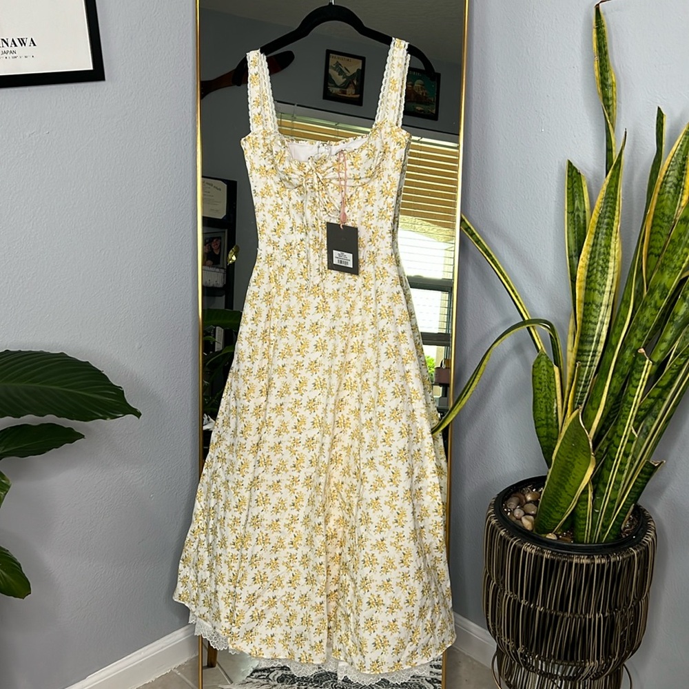 House of CB ‘Rosalee’ White Vintage Floral Print Cotton Bustier Sundress - Picture 7 of 10